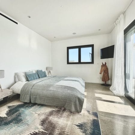 room_cropped